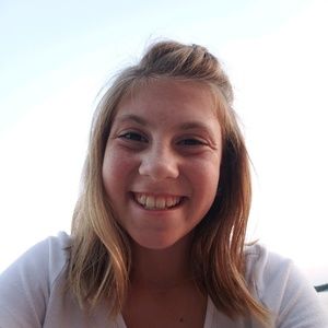 Meet your Posher, Kaitlyn